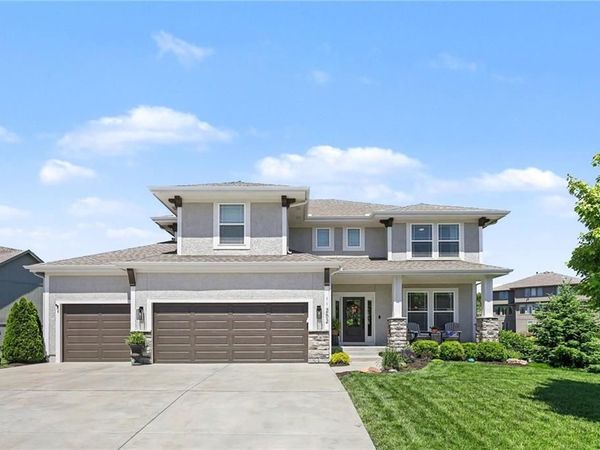 11252 S Crestone Street, Olathe, KS 66061