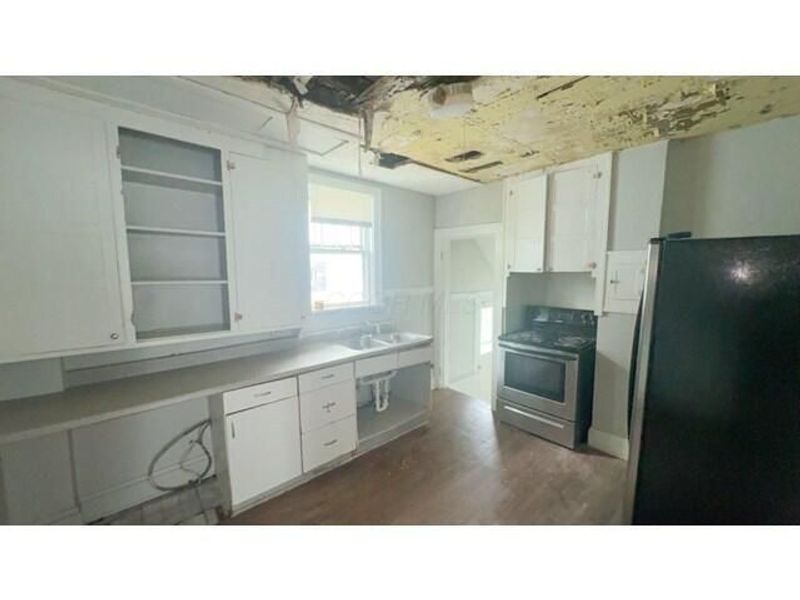 314 N Burgess Avenue , Columbus, OH 43204 Photo 8