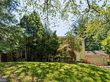 204 GARNET LANE, BALA CYNWYD, PA 19004
