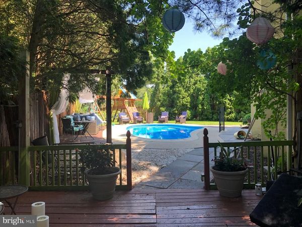 204 GARNET LANE, BALA CYNWYD, PA 19004