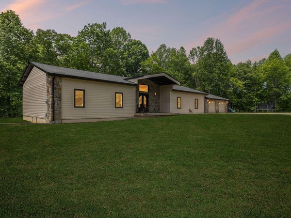 1500 Jackson Point Road, Sewanee, TN 37375