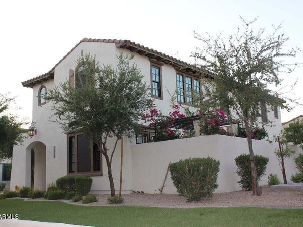 3510 E LAKEWOOD Parkway W, Unit 101, Phoenix, AZ 85048
