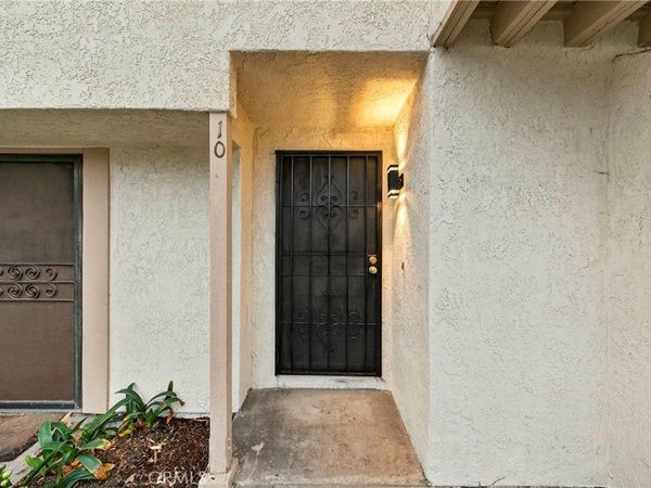 11360 166th, Unit 10, Cerritos, CA 90703