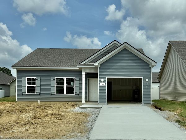 88 Stonehenge Cir, Manchester, TN 37355