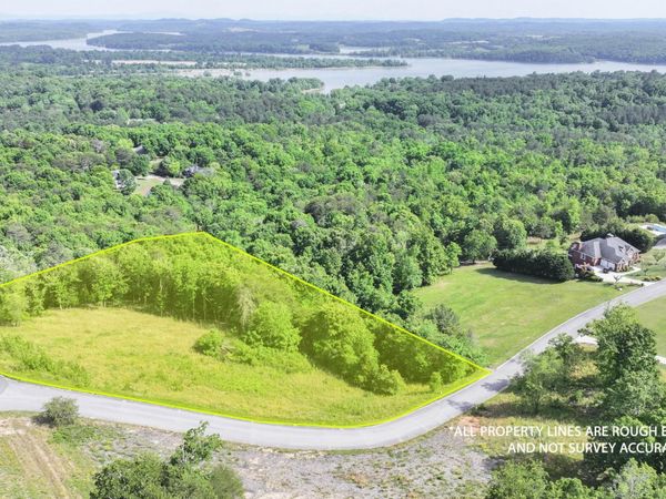 13 Riversound Drive , Dayton, TN 37321