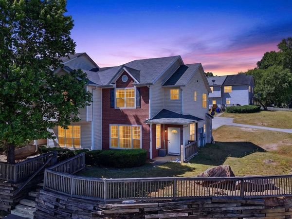 100 Hawkeye Lane NW, Conyers, GA 30012