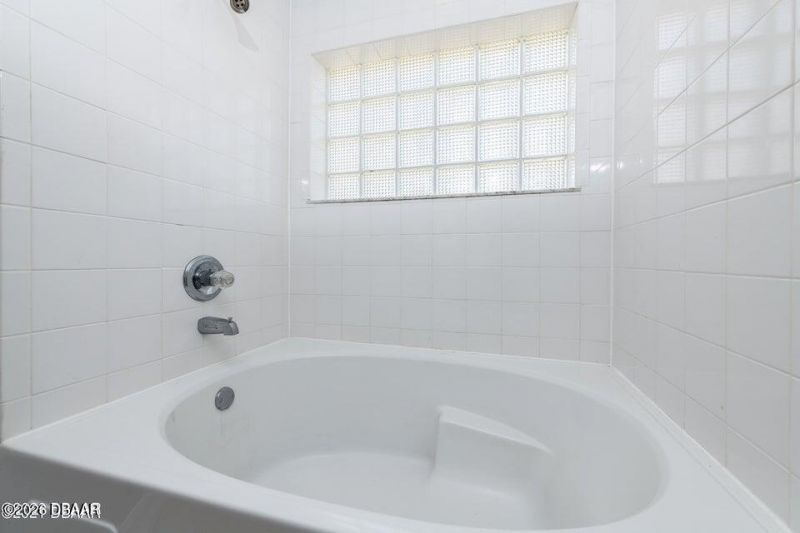 3070 Ocean Shore Boulevard, Ormond Beach, FL 32176 Photo