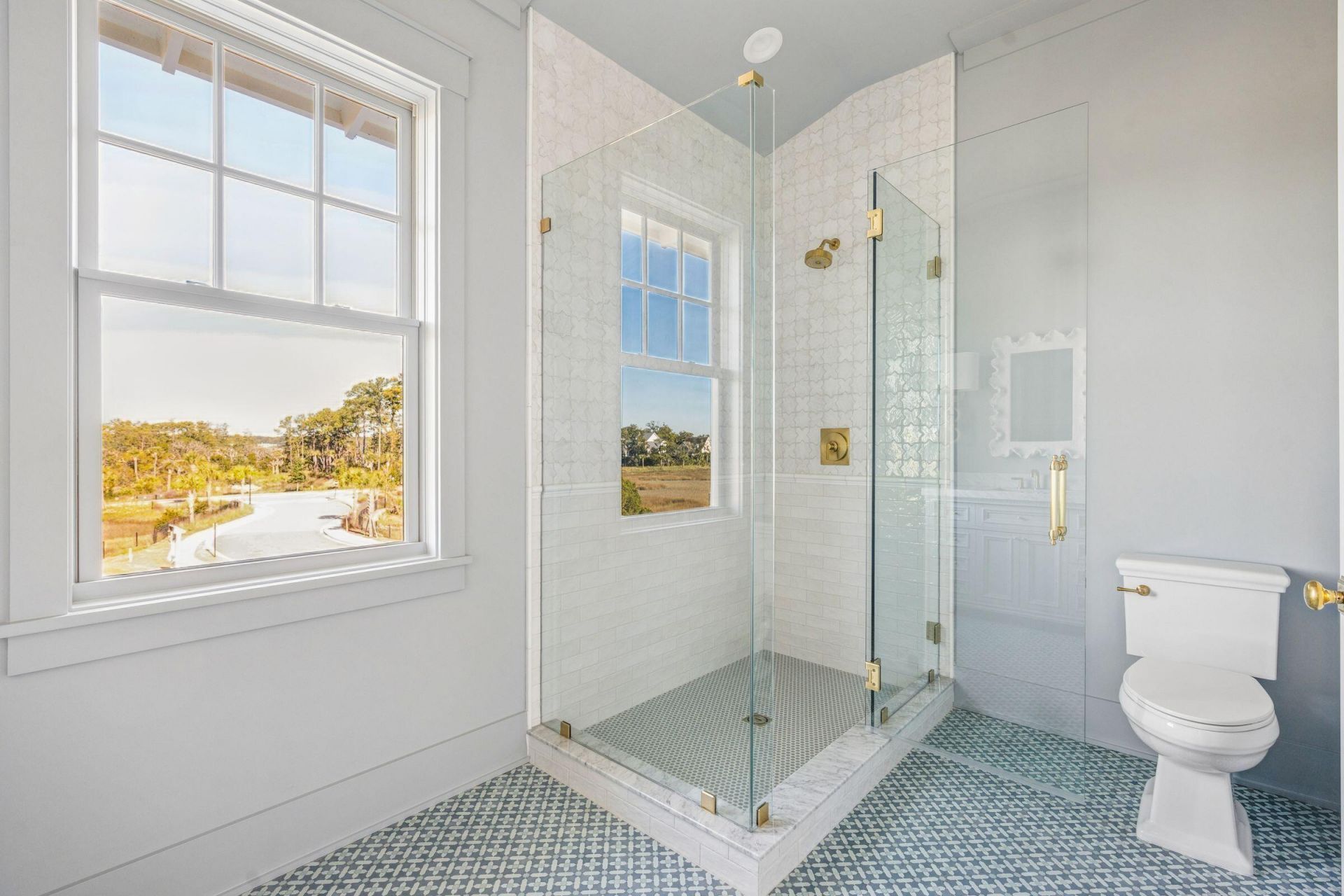 717 Hartey Street Photo 63