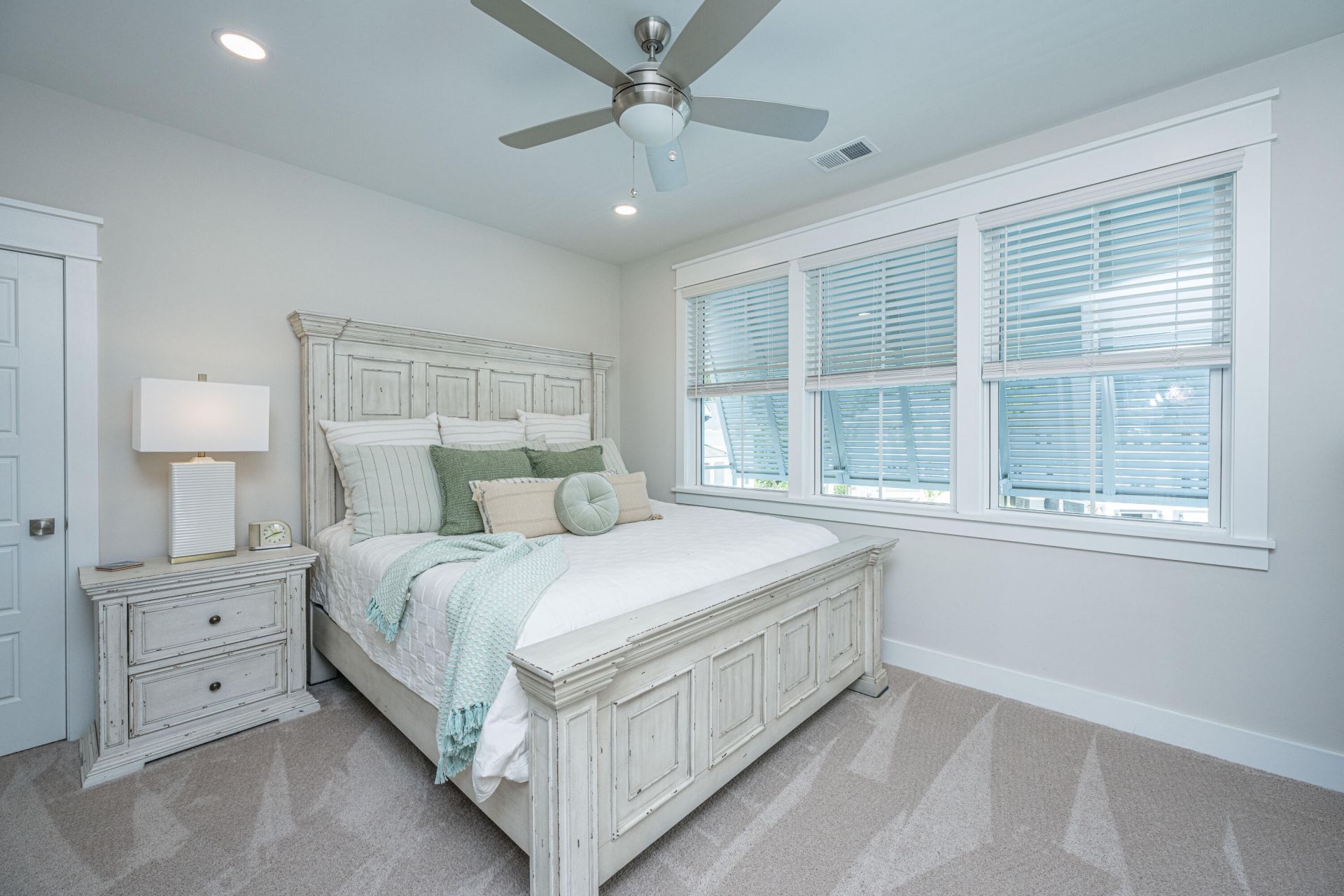 1087 Capersview Court Photo 32