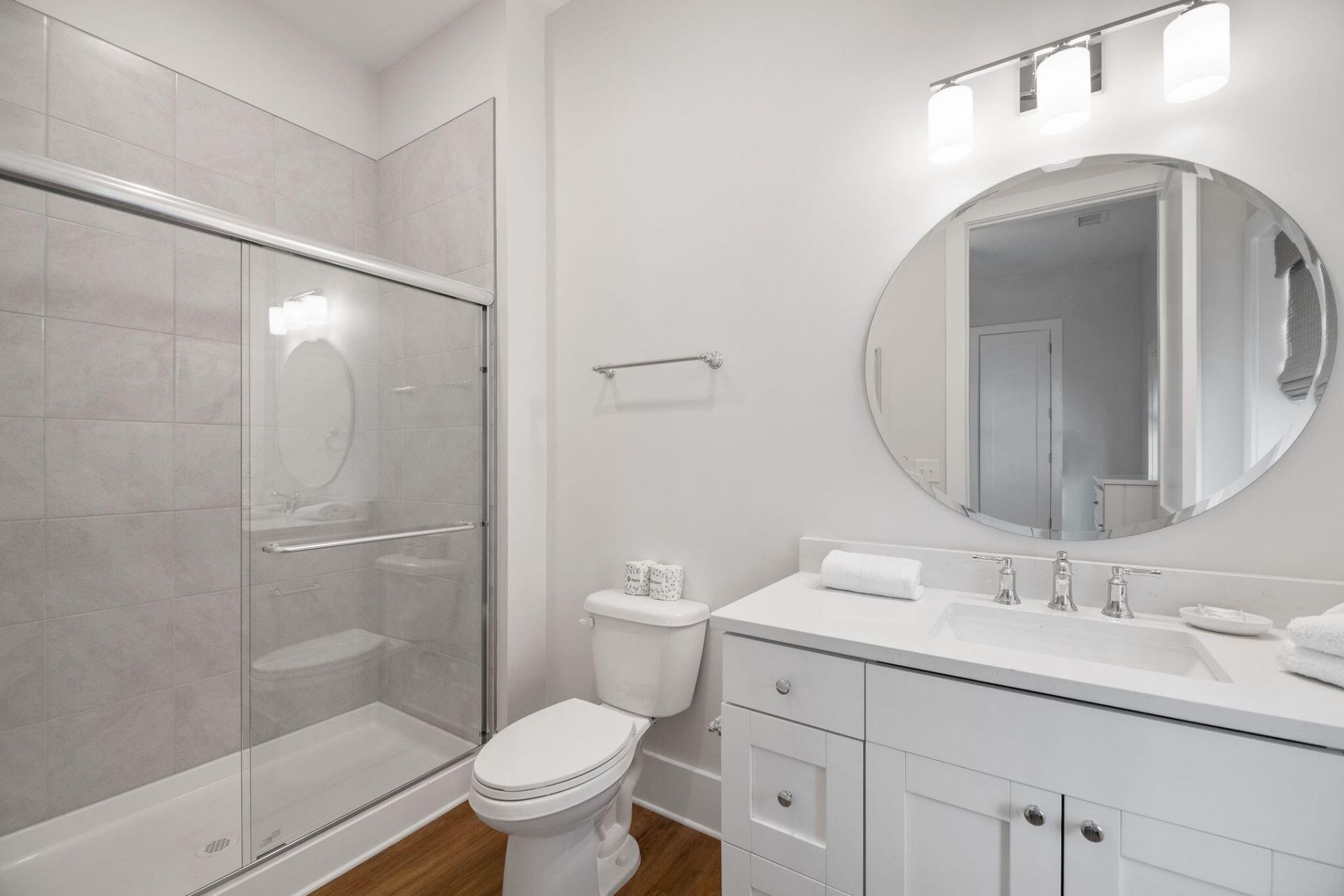 108 E Hudson Avenue Photo 60