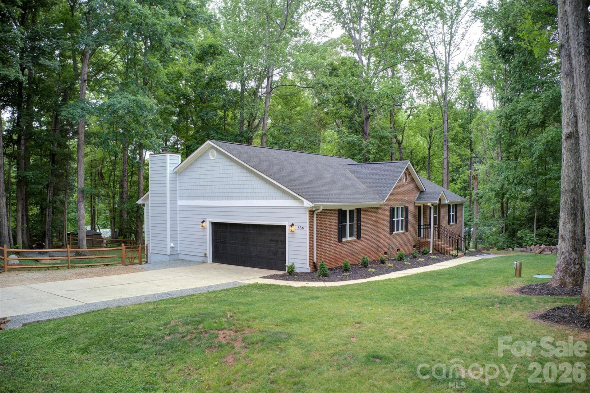 636 Wilderness Trail, Denver, NC 28037 Main Photo