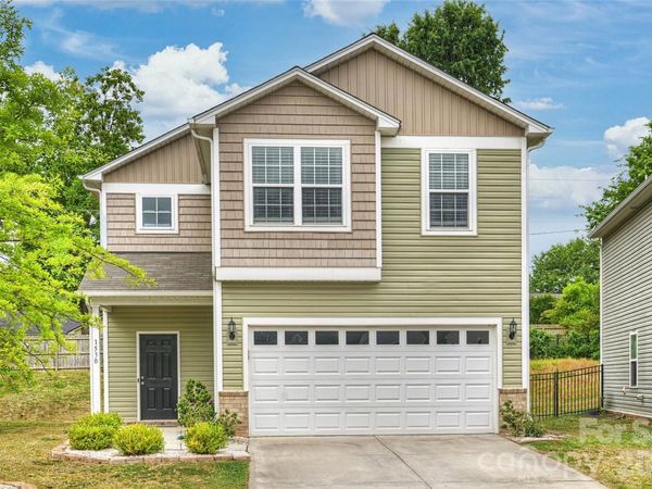 1530 Starmount Cove Lane, Charlotte, NC 28210