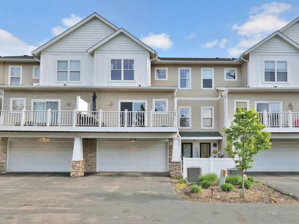 2693 New Century Lane, Maplewood, MN 55119