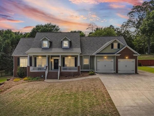 41 River Walk Parkway, Euharlee, GA 30145