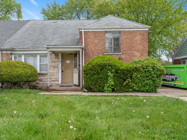 9611 S Oglesby Avenue , Chicago, IL 60617