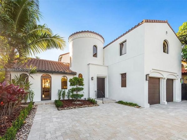 5736 La Gorce Dr , Miami Beach, FL 33140