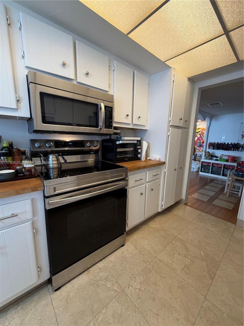 18061 Biscayne Blvd , Unit 601, Aventura, FL 33160 Photo