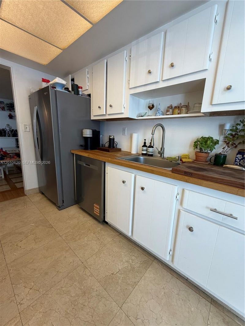 18061 Biscayne Blvd , Unit 601, Aventura, FL 33160 Photo