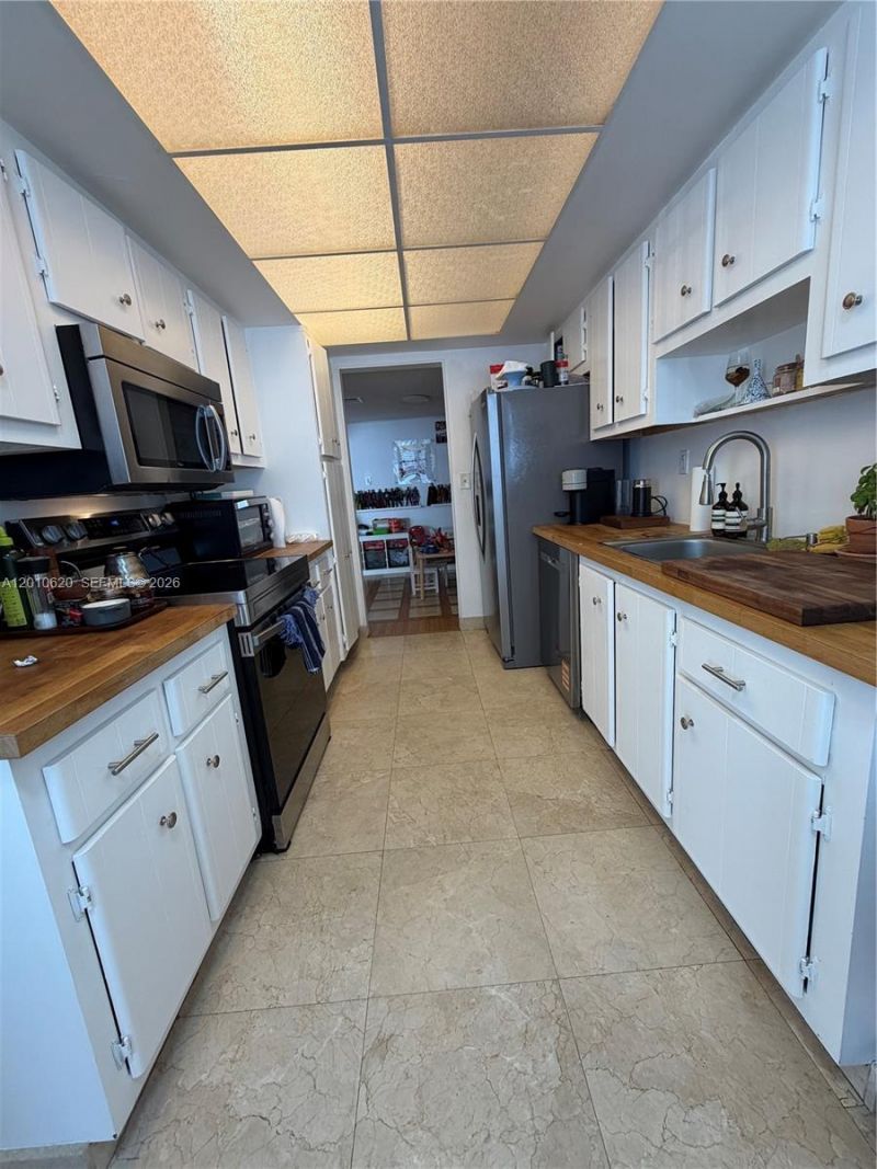 18061 Biscayne Blvd , Unit 601, Aventura, FL 33160 Photo