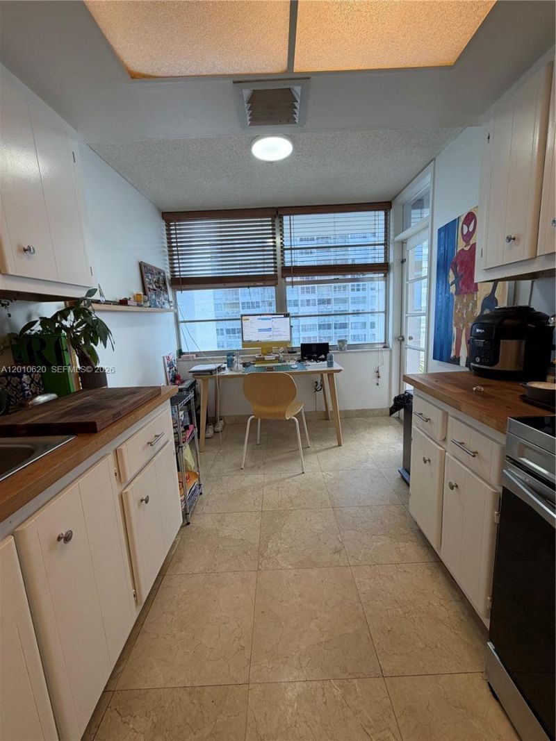 18061 Biscayne Blvd , Unit 601, Aventura, FL 33160 Photo