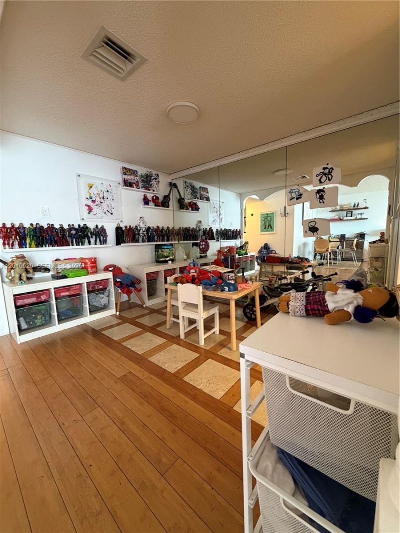 18061 Biscayne Blvd , Unit 601, Aventura, FL 33160 Photo