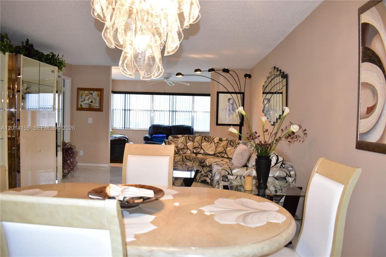 9541 Sunrise Lakes Blvd , Unit 204, Sunrise, FL 33322 Photo
