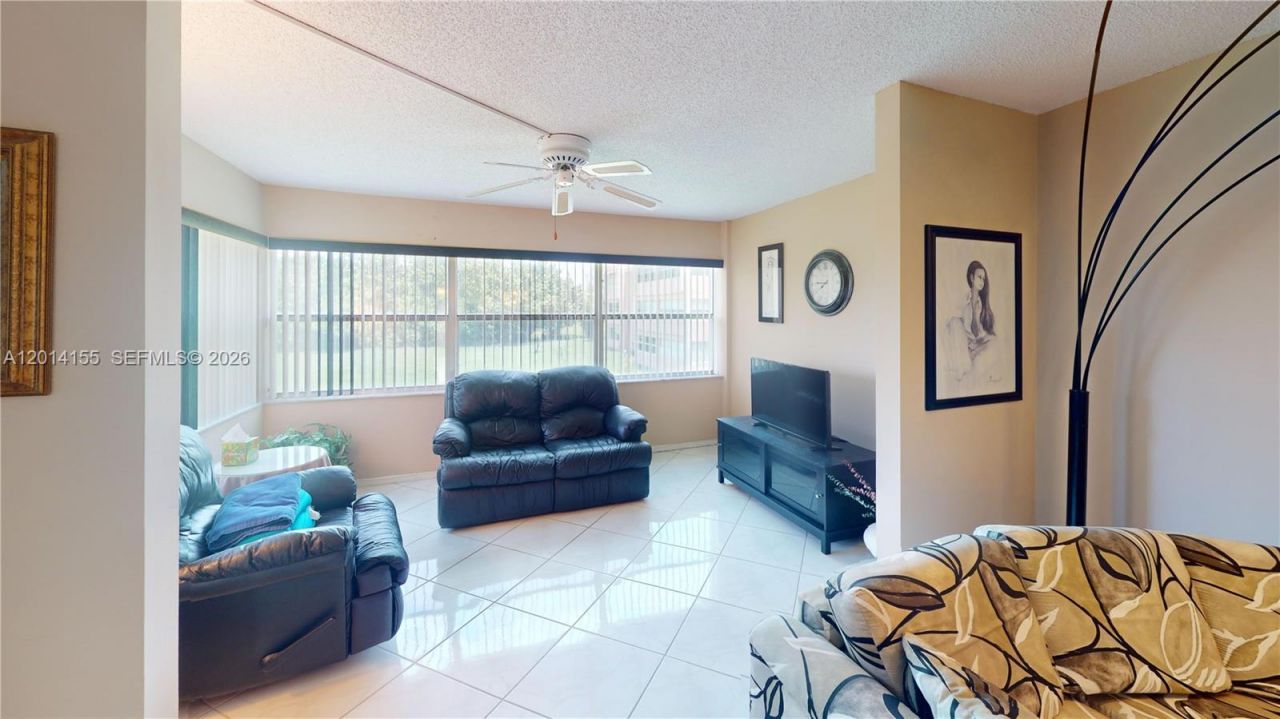 9541 Sunrise Lakes Blvd , Unit 204, Sunrise, FL 33322 Photo