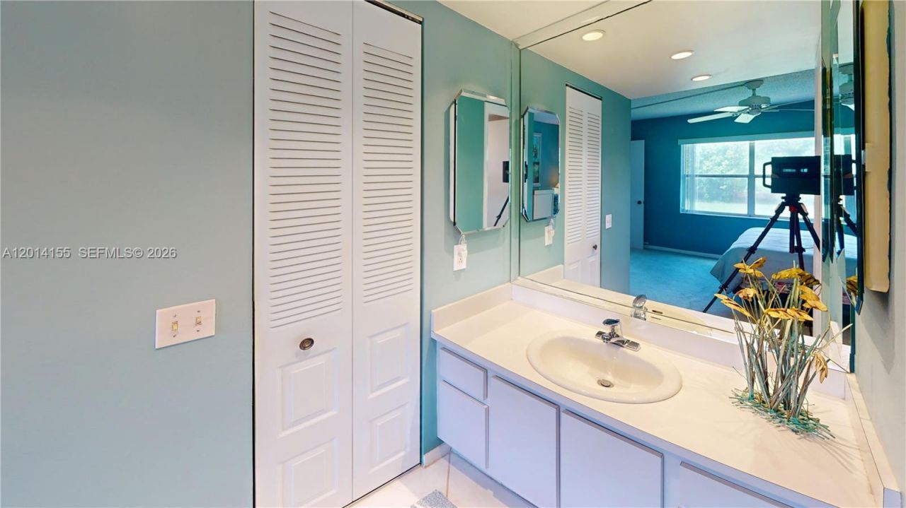 9541 Sunrise Lakes Blvd , Unit 204, Sunrise, FL 33322 Photo