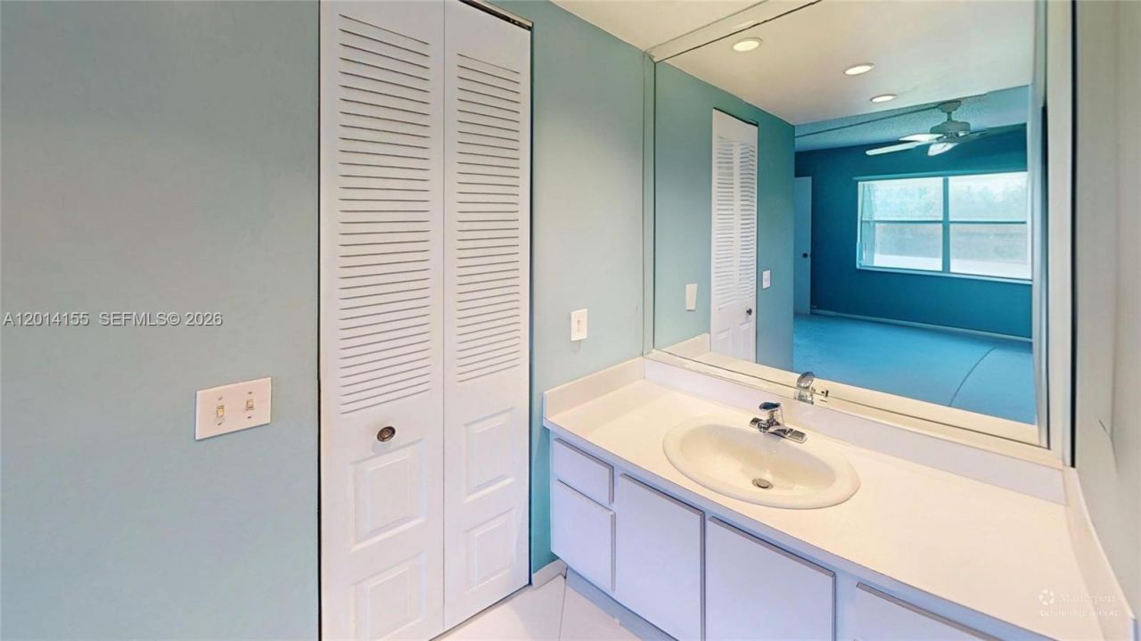 9541 Sunrise Lakes Blvd , Unit 204, Sunrise, FL 33322 Photo
