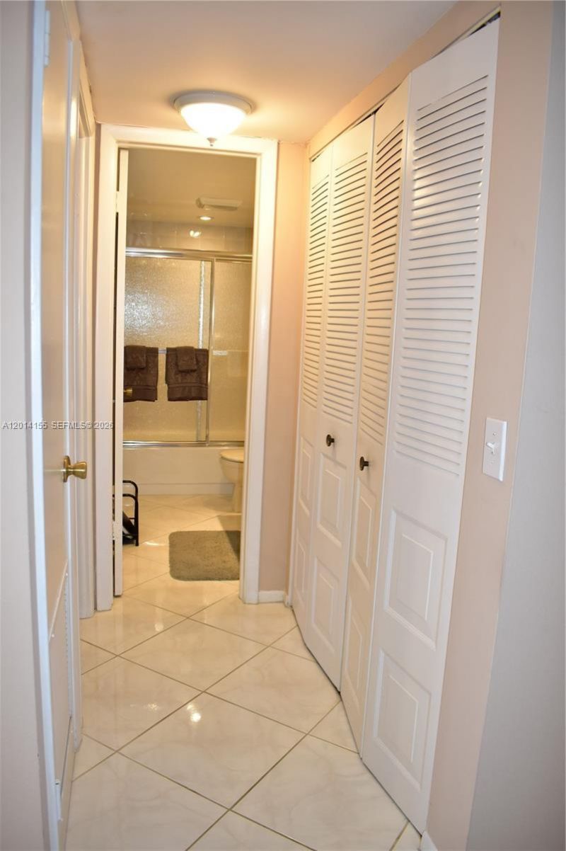 9541 Sunrise Lakes Blvd , Unit 204, Sunrise, FL 33322 Photo