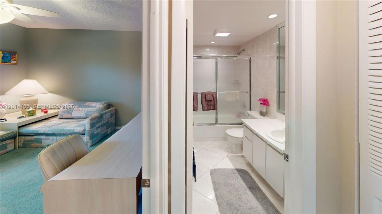 9541 Sunrise Lakes Blvd , Unit 204, Sunrise, FL 33322 Photo