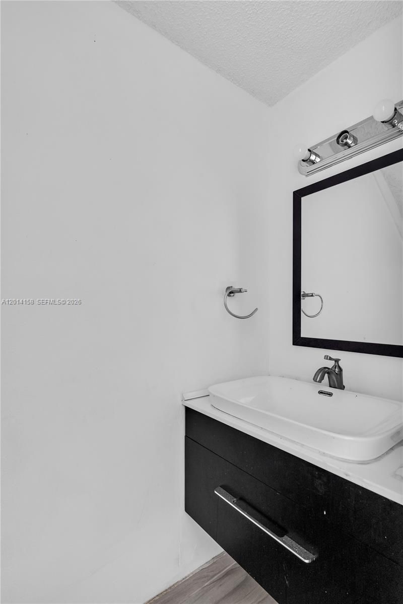 5375 W 23rd Ct, Unit 14-10, Hialeah, FL 33016 Photo