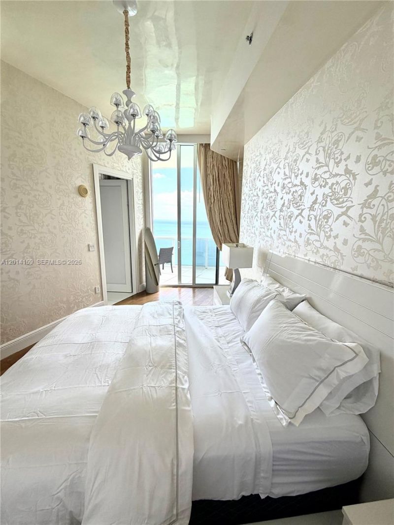 15901 Collins Ave , Unit 4107, Sunny Isles Beach, FL 33160 Photo