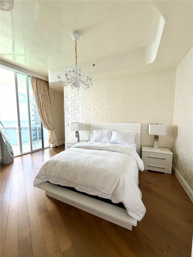 15901 Collins Ave , Unit 4107, Sunny Isles Beach, FL 33160 Photo