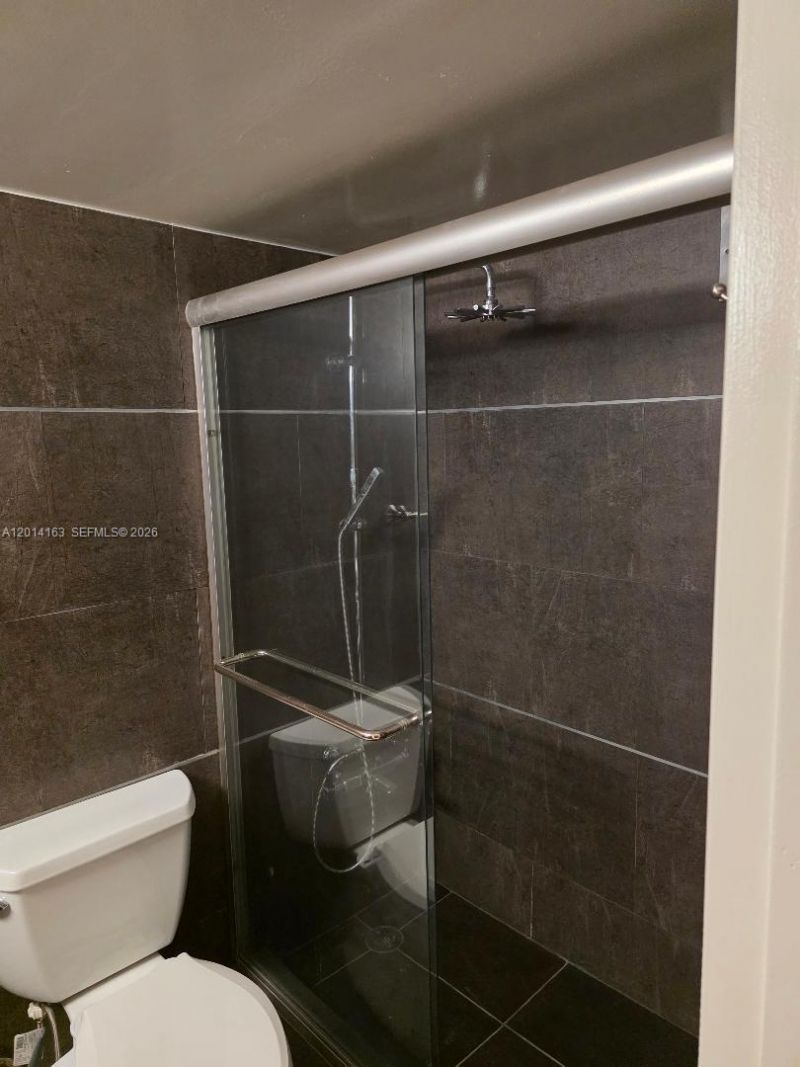 2001 Atlantic Shores Blvd , Unit 104, Hallandale Beach, FL 33009 Photo