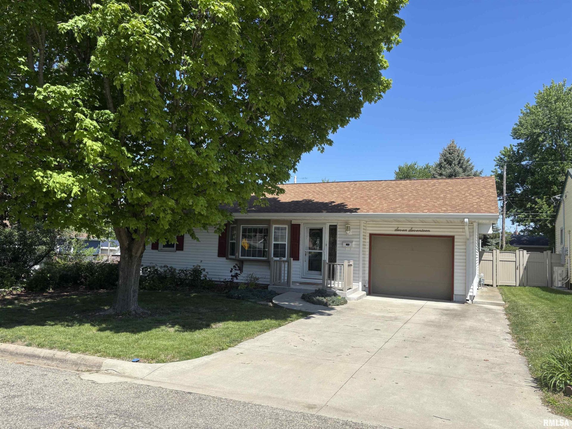 717 Harmony Lane, Lacon, IL 61540 Main Photo