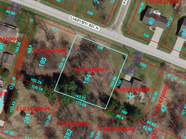 194 LAKEVIEW Road North, Dahinda, IL 61428