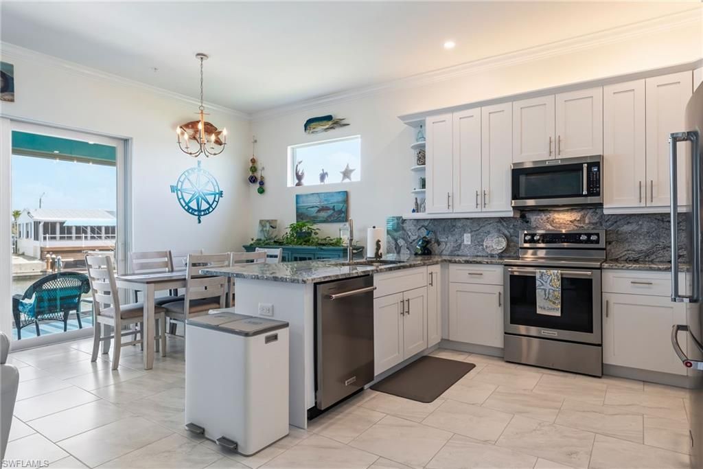 3026 Trawler Ln, Saint James City, FL 33956 Photo