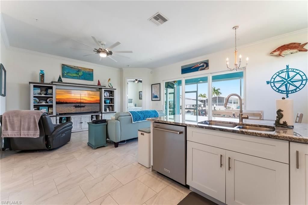 3026 Trawler Ln, Saint James City, FL 33956 Photo