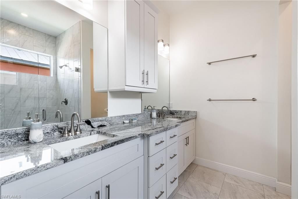 3026 Trawler Ln, Saint James City, FL 33956 Photo