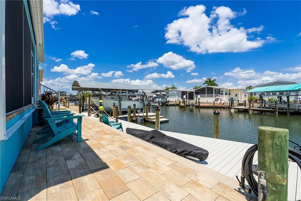 3026 Trawler Ln, Saint James City, FL 33956 Photo