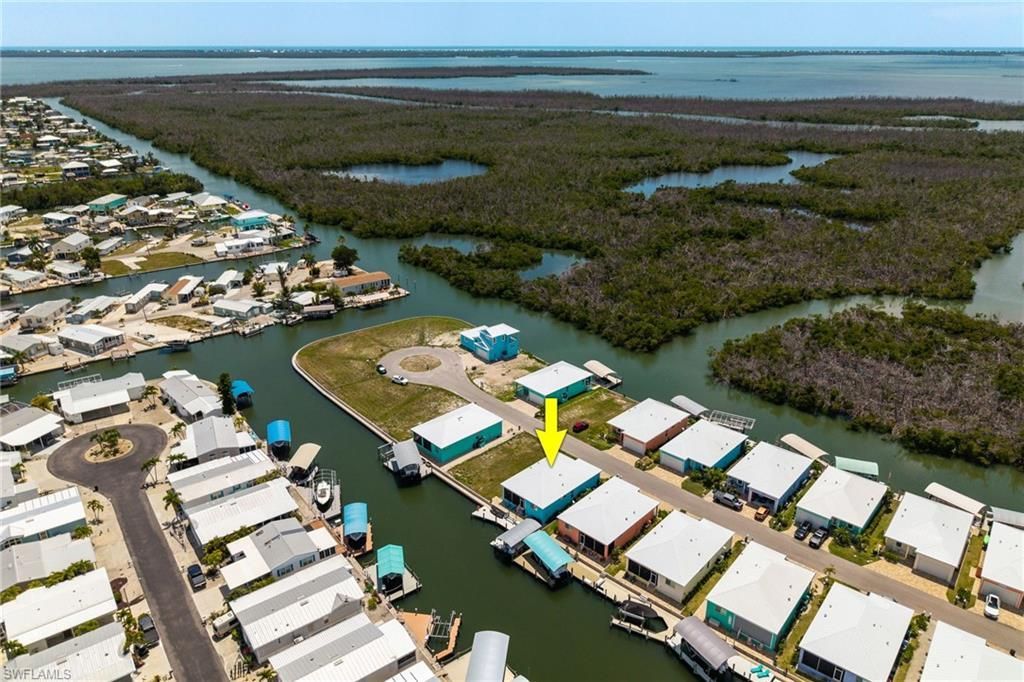 3026 Trawler Ln, Saint James City, FL 33956 Photo