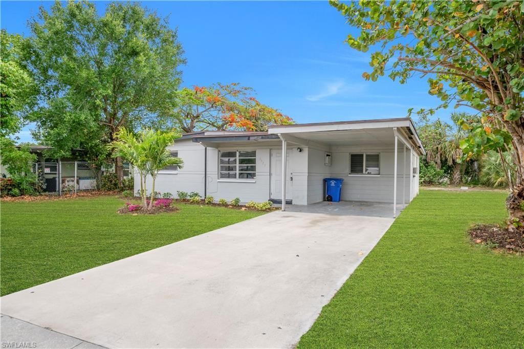 1527 Gardenia Ave , Fort Myers, FL 33916 Photo
