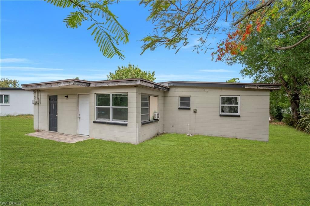 1527 Gardenia Ave, Fort Myers, FL 33916 Photo