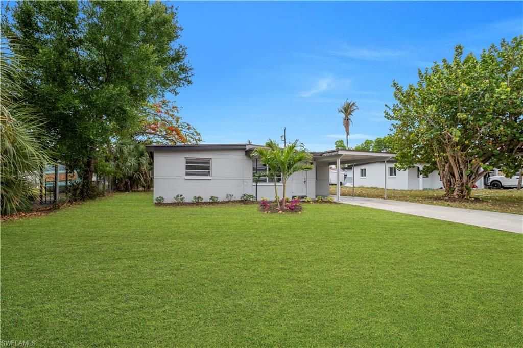 1527 Gardenia Ave, Fort Myers, FL 33916 Photo