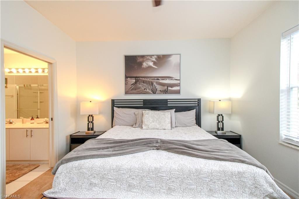 519 Roma Ct , Unit 3-208, Naples, FL 34110 Photo