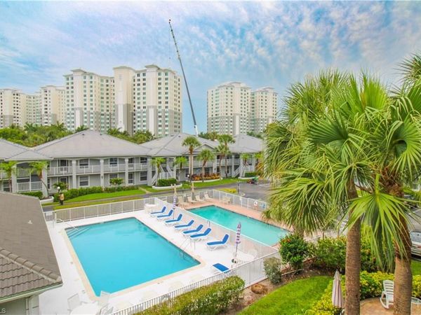 519 Roma CT , Unit 3-208, NAPLES, FL 34110