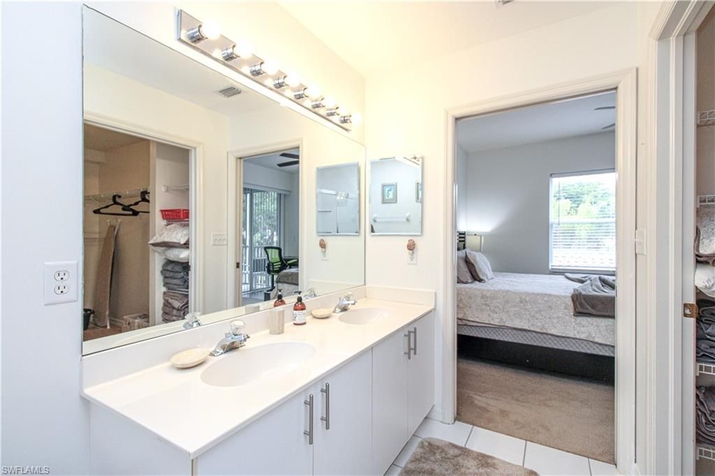 519 Roma Ct , Unit 3-208, Naples, FL 34110 Photo