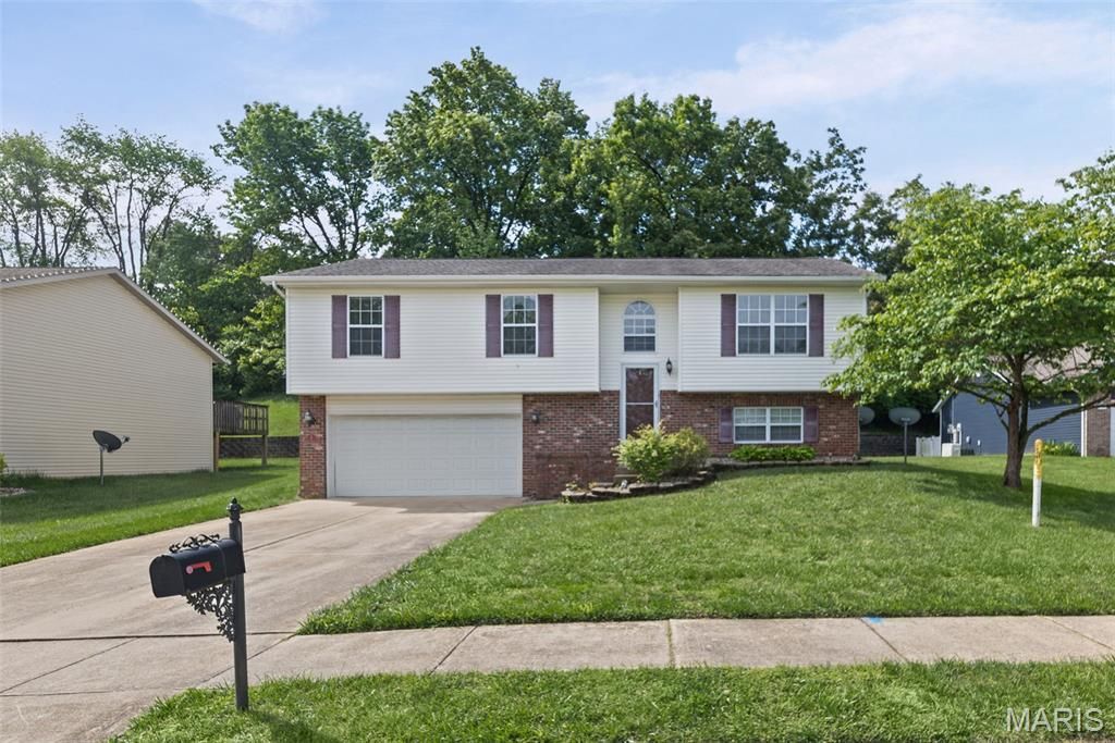 5 Summit Trails Court, Collinsville, IL 62234 Main Photo