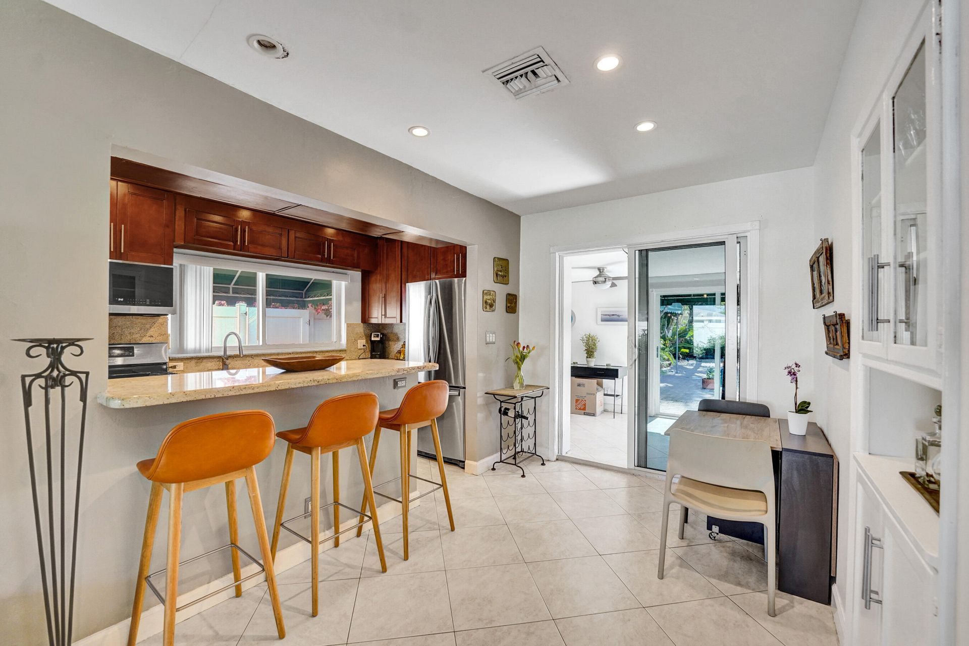 1036 NE 9th Avenue, Fort Lauderdale, FL 33304 Photo